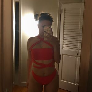 RED multi way bikini ♥️